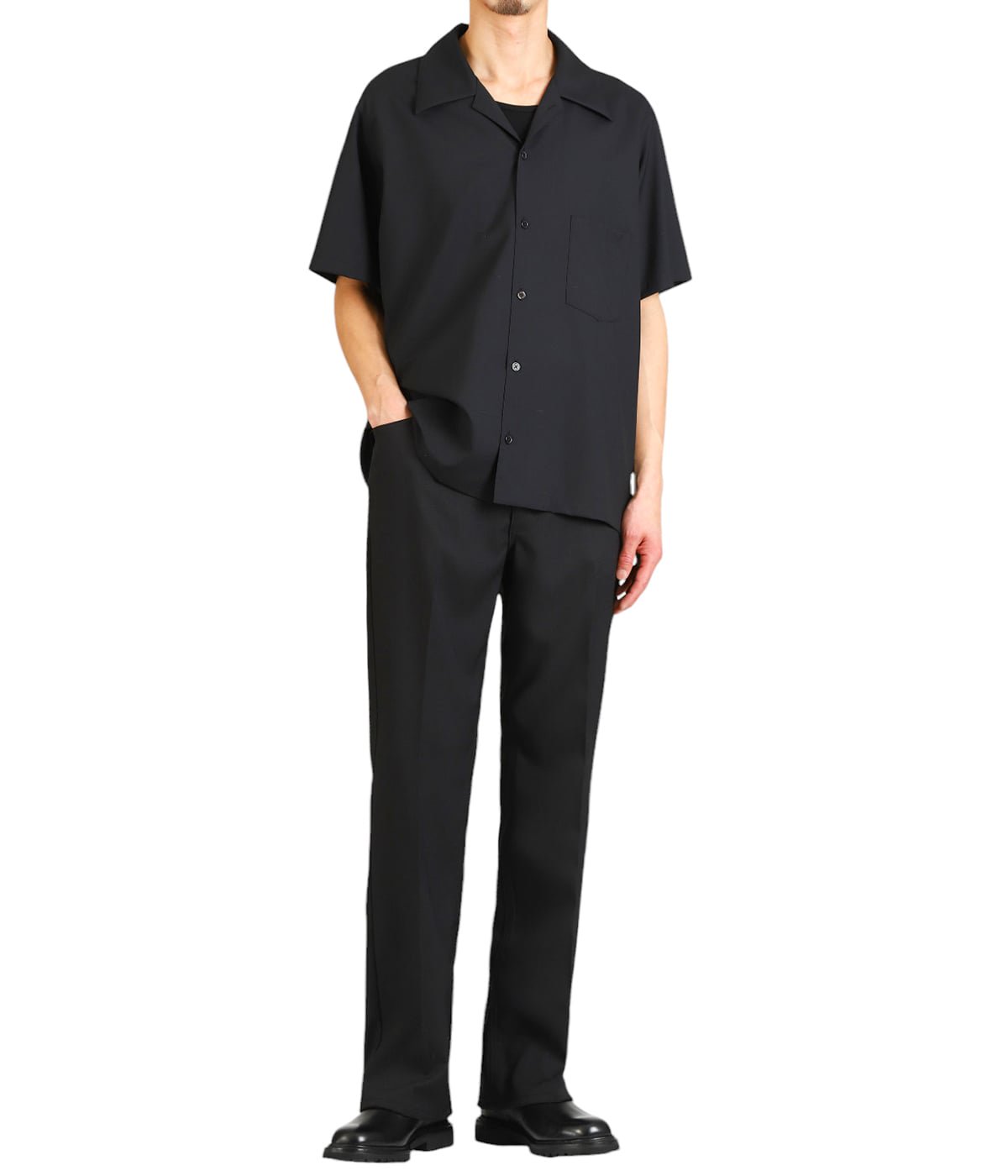 model（175cm / 60kg）B85 W75 H92 着用サイズ：2