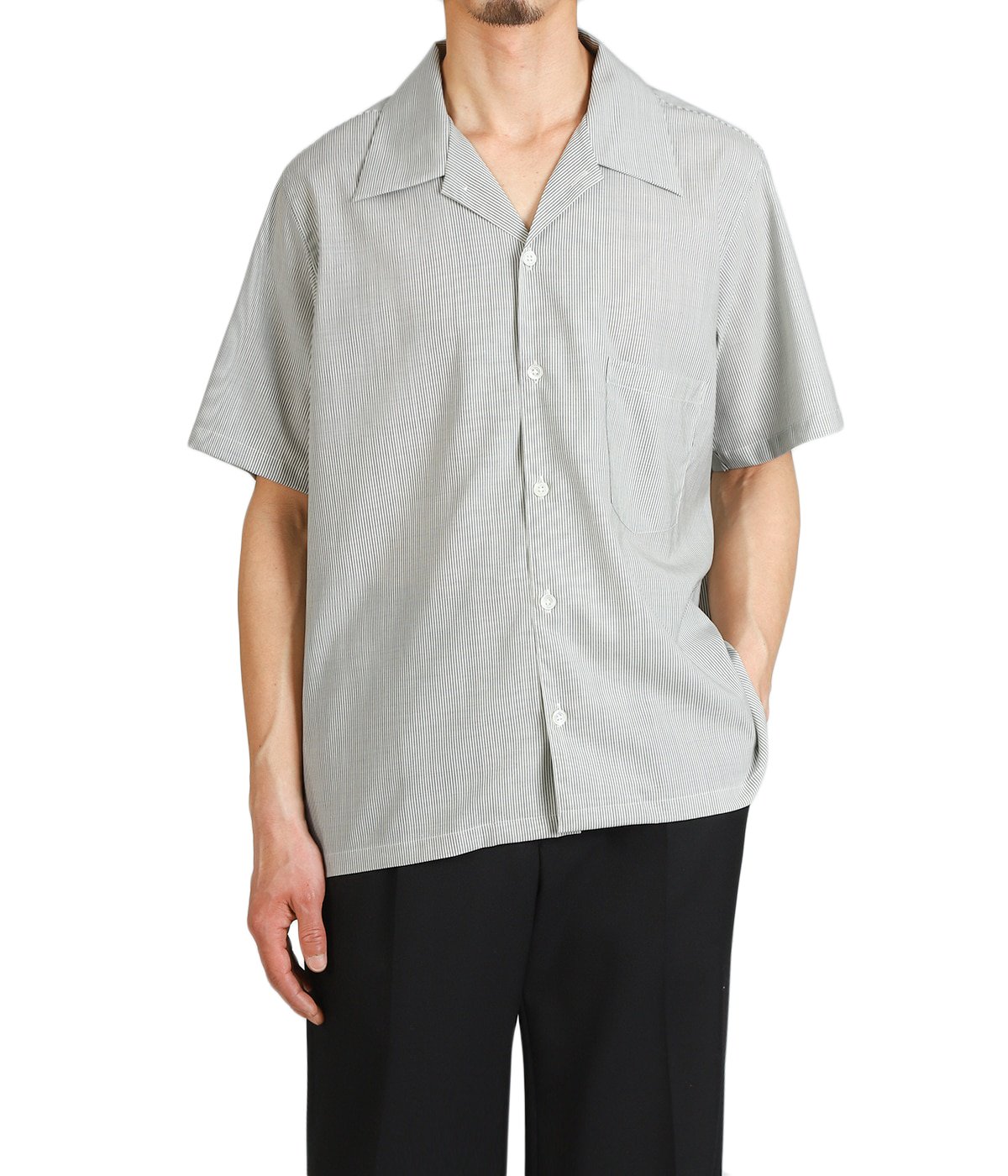 model（175cm / 60kg）B85 W75 H92 着用サイズ：2
