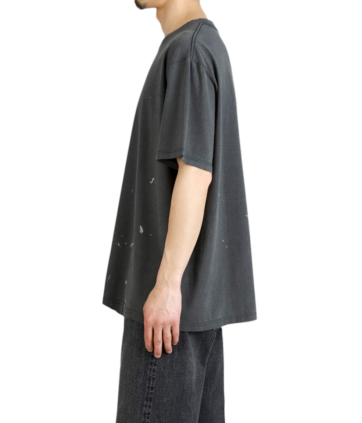 model（175cm / 60kg）B85 W75 H92 着用サイズ：2(M)