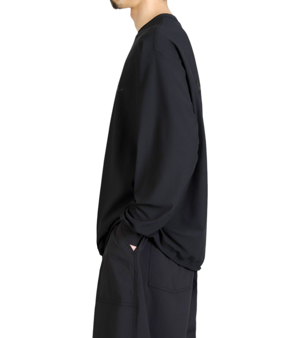 model(175cm / 60kg)B85 W75 H92 着用サイズ：L