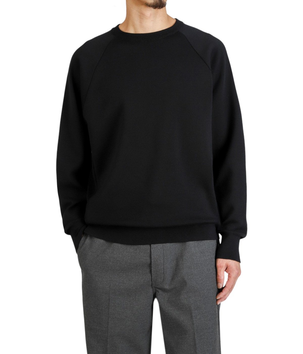model（175cm / 60kg）B85 W75 H92 着用サイズ：2