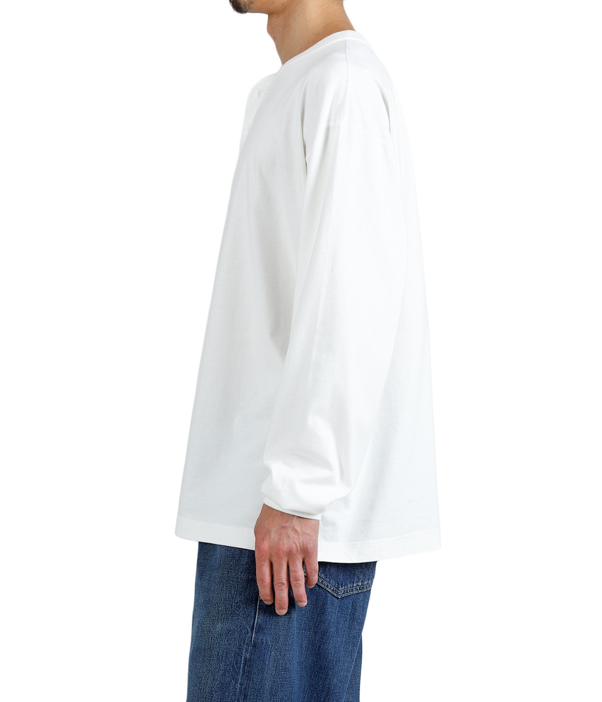 model(175cm / 60kg)B85 W75 H92 着用サイズ：L