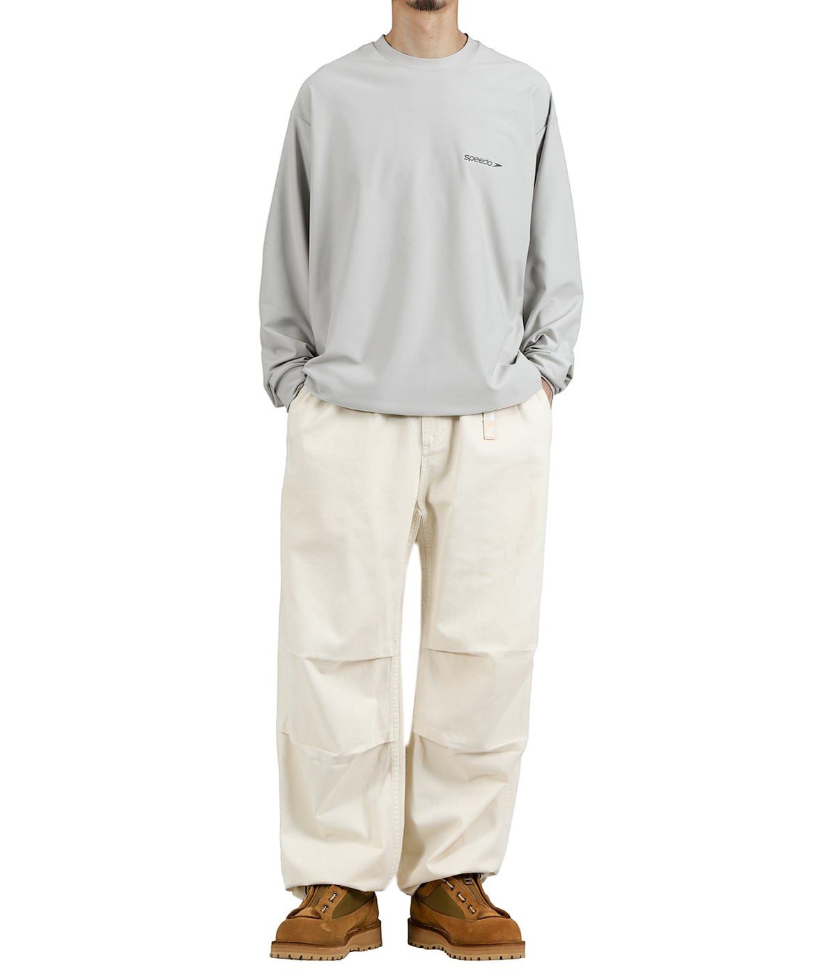 model(175cm / 60kg)B85 W75 H92 着用サイズ：O(XL)