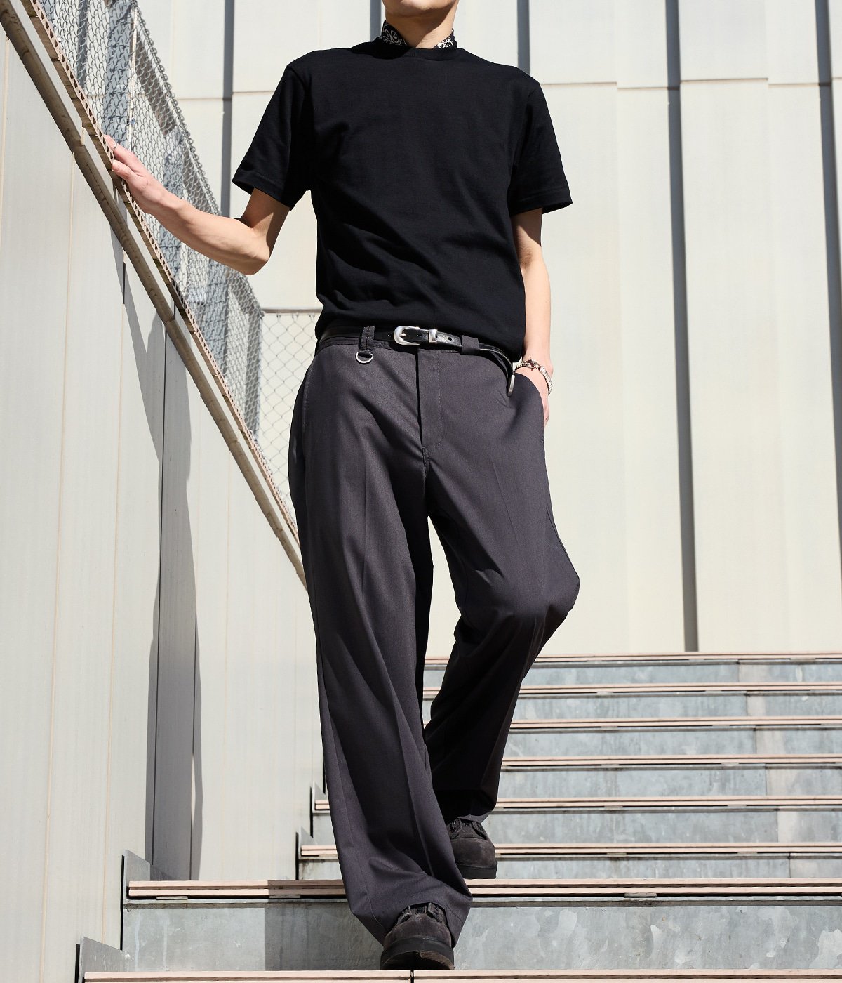 model（179cm） 着用サイズ：L