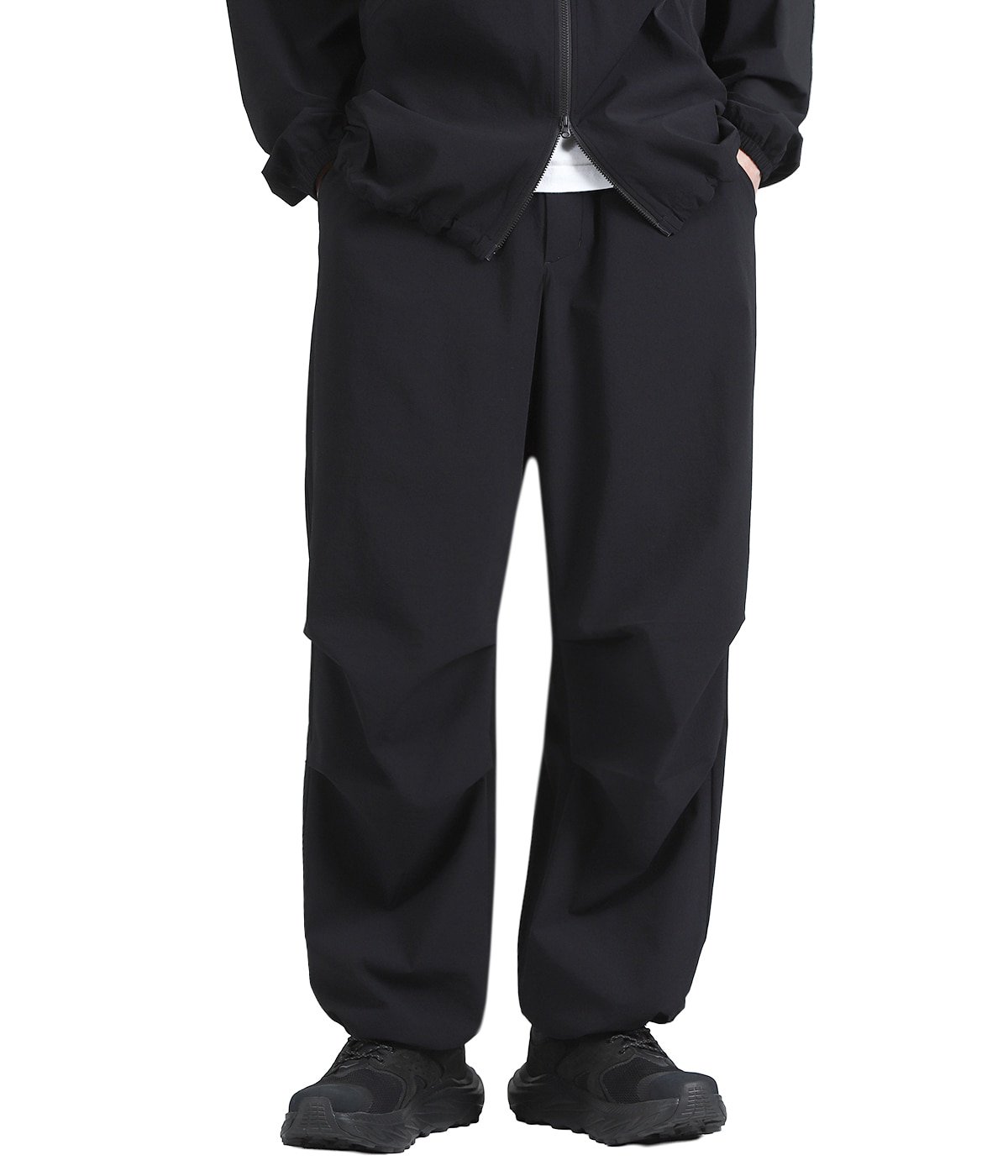 model(175cm / 60kg)B85 W75 H92 着用サイズ：3