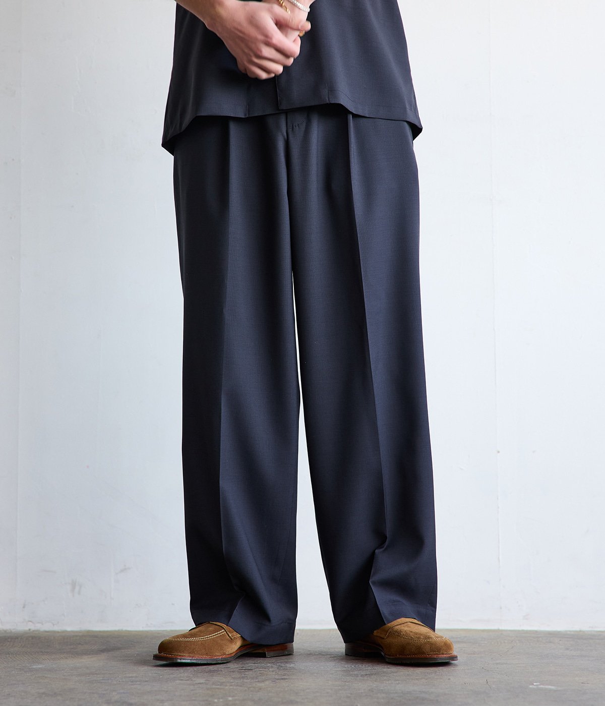別注 SUPER 160 SOLID WOOL 1TUCK PANTS | BATONER(バトナー) / パンツ