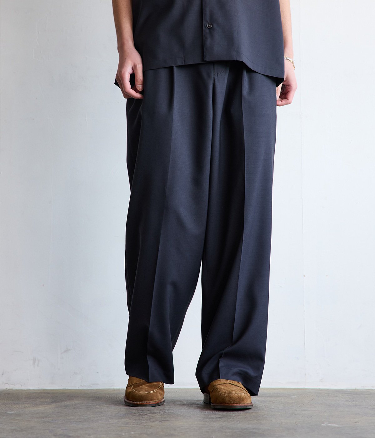 別注 SUPER 160 SOLID WOOL 1TUCK PANTS | BATONER(バトナー) / パンツ