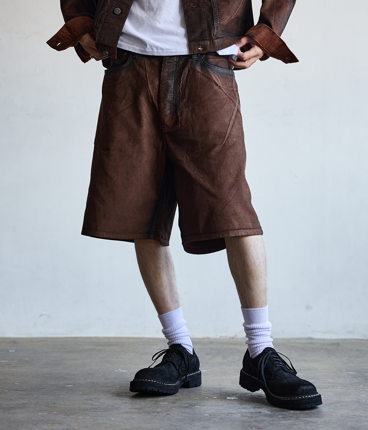 【美品】ニューカレントワークス　DCX DRTコーデュロイパンツ Mサイズ 178096771_o6.jpg?