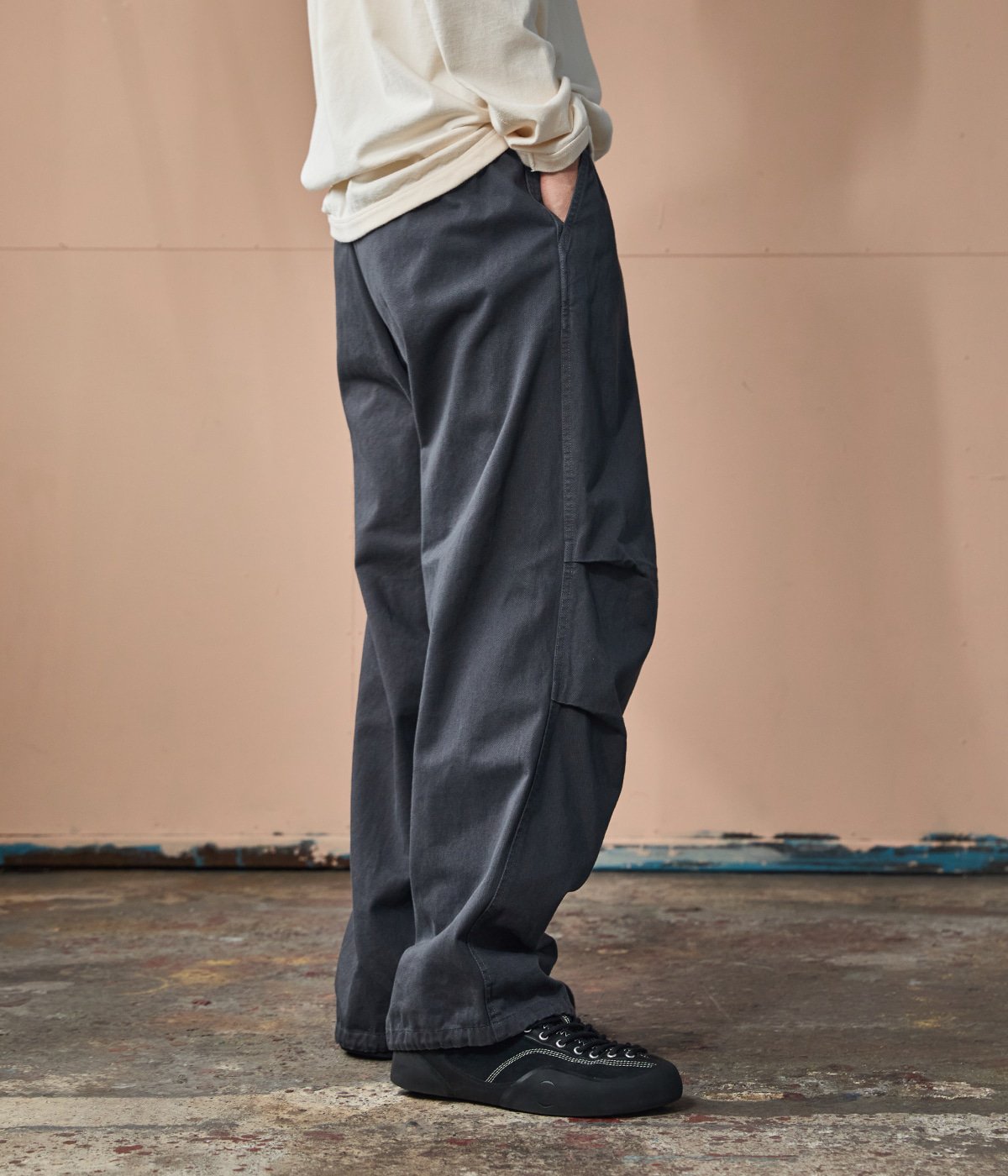 model（177cm） 着用サイズ：M