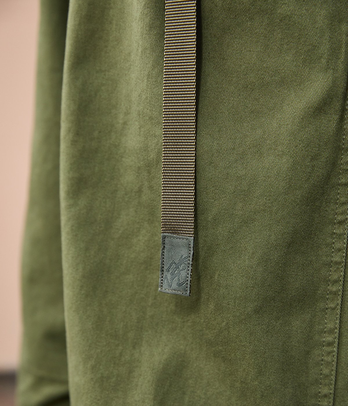 model（177cm） 着用サイズ：L