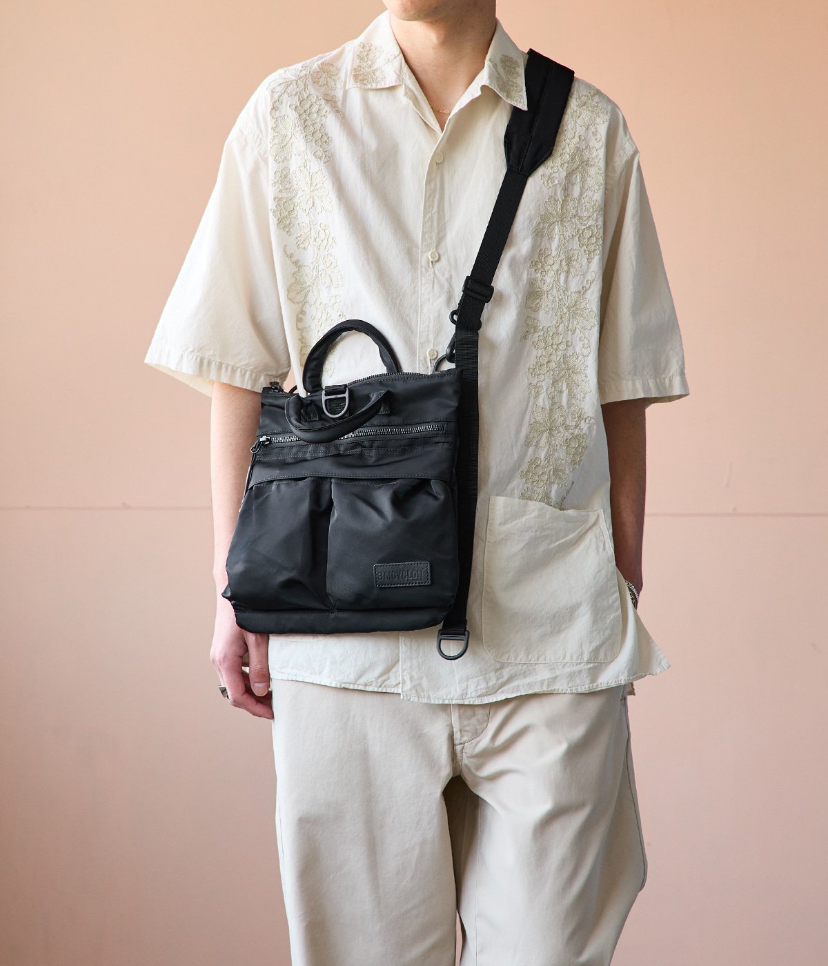 LGB バッグパック　ナイロン製　ブラック　ミニバッグ付き 防水仕様 ビジネスバッグ LEOVGRAY(レオヴィグレイ)メイドインジャパン