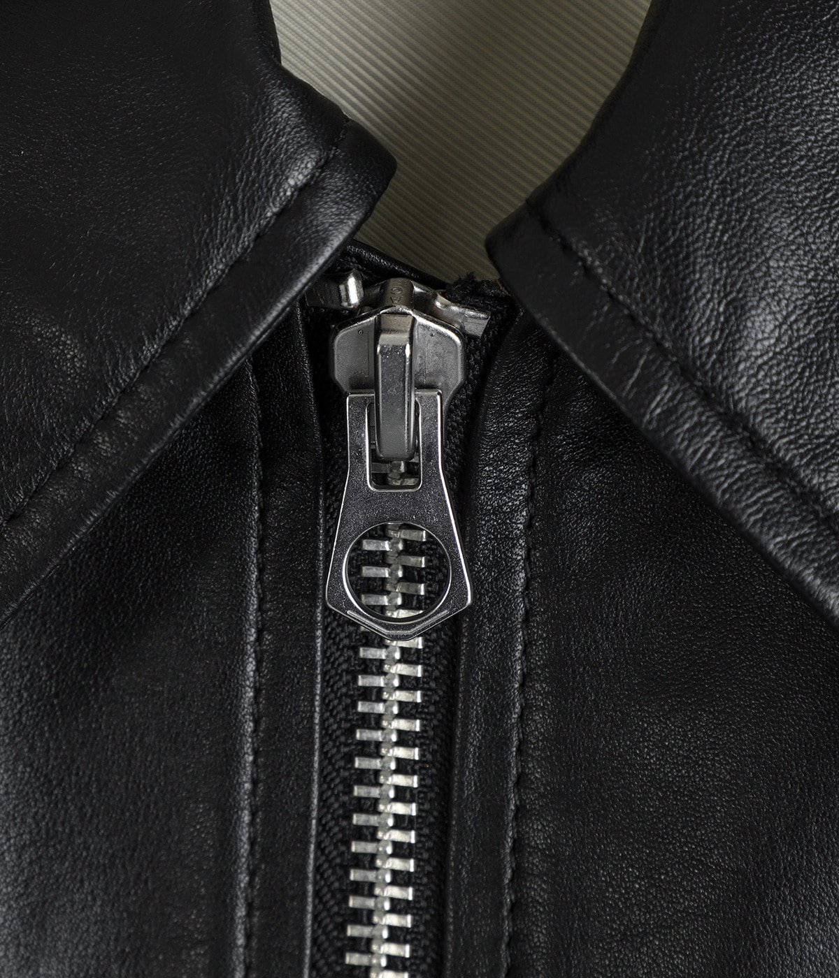 LEMAIRE BIKER BLOUSON ルメール ブルゾン ジャケット 美品 LEMAIRE Biker Blouson | Black | FARFETCH