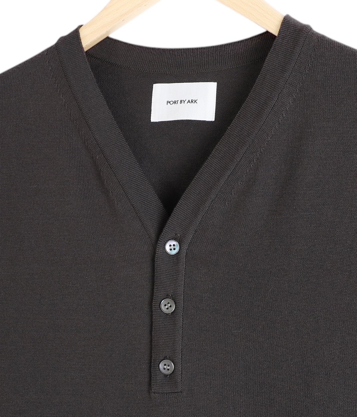 【新品未使用】PORT BY ARK☆ウールT ヘンリーネック☆1☆黒 Henley Neck Knit | PORT BY ARK(ポートバイアーク) / トップス ニット