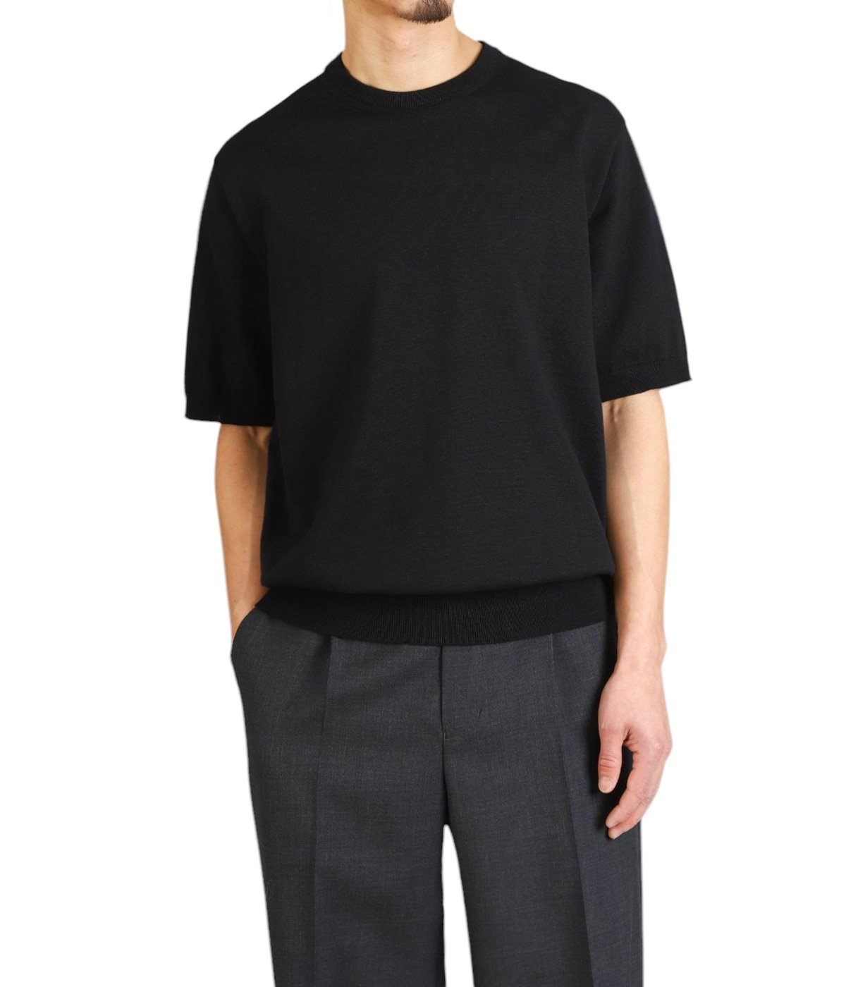 model（175cm / 60kg）B85 W75 H92 着用サイズ：2