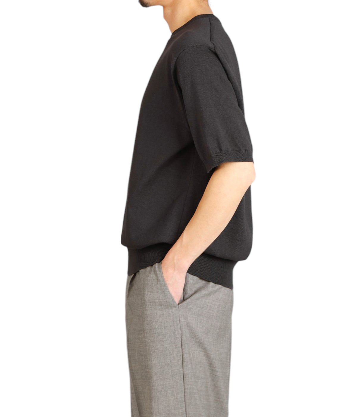 model（175cm / 60kg）B85 W75 H92 着用サイズ：2