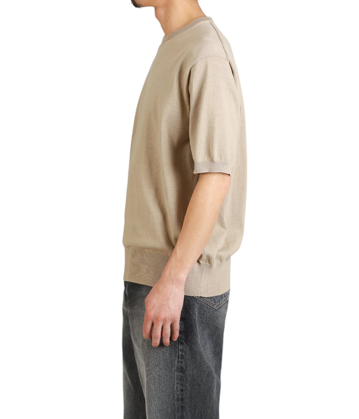 model（175cm / 60kg）B85 W75 H92 着用サイズ：2