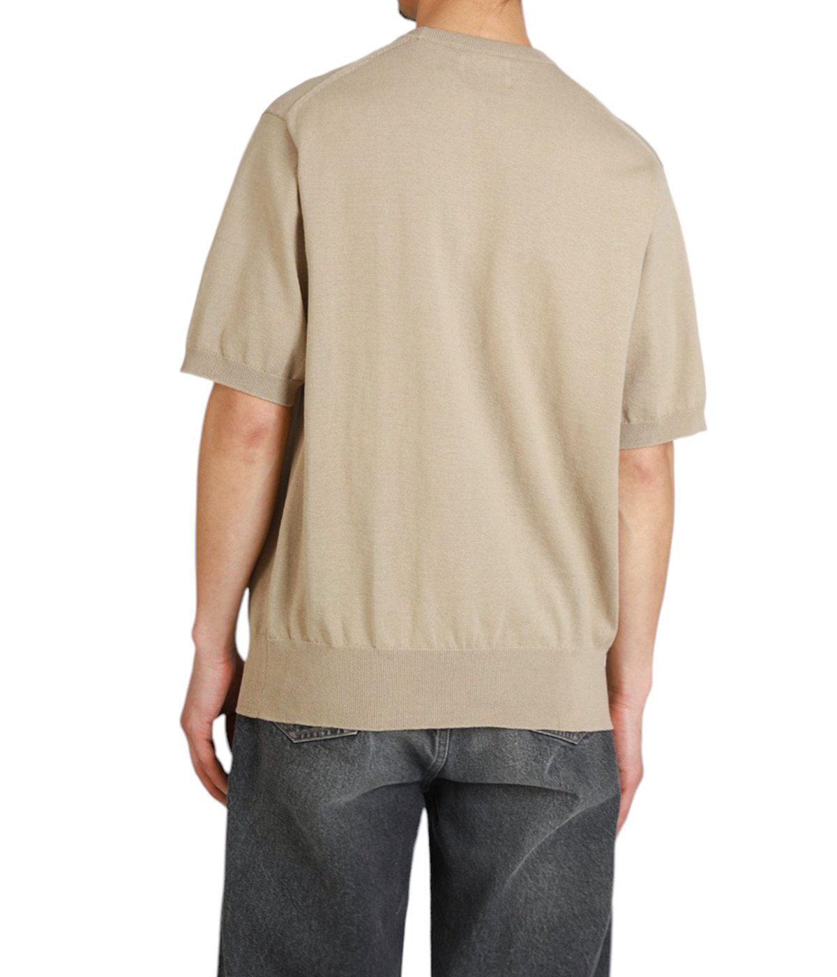 model（175cm / 60kg）B85 W75 H92 着用サイズ：2