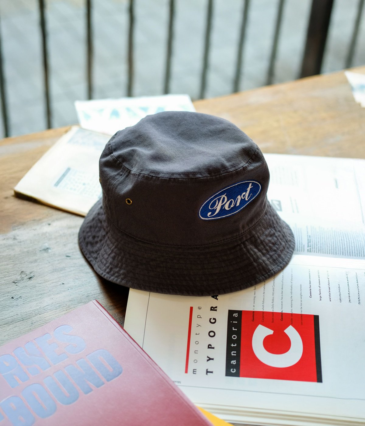 Bucket Hat “Oval Logo Port” | PORT BY ARK(ポートバイアーク) / 帽子