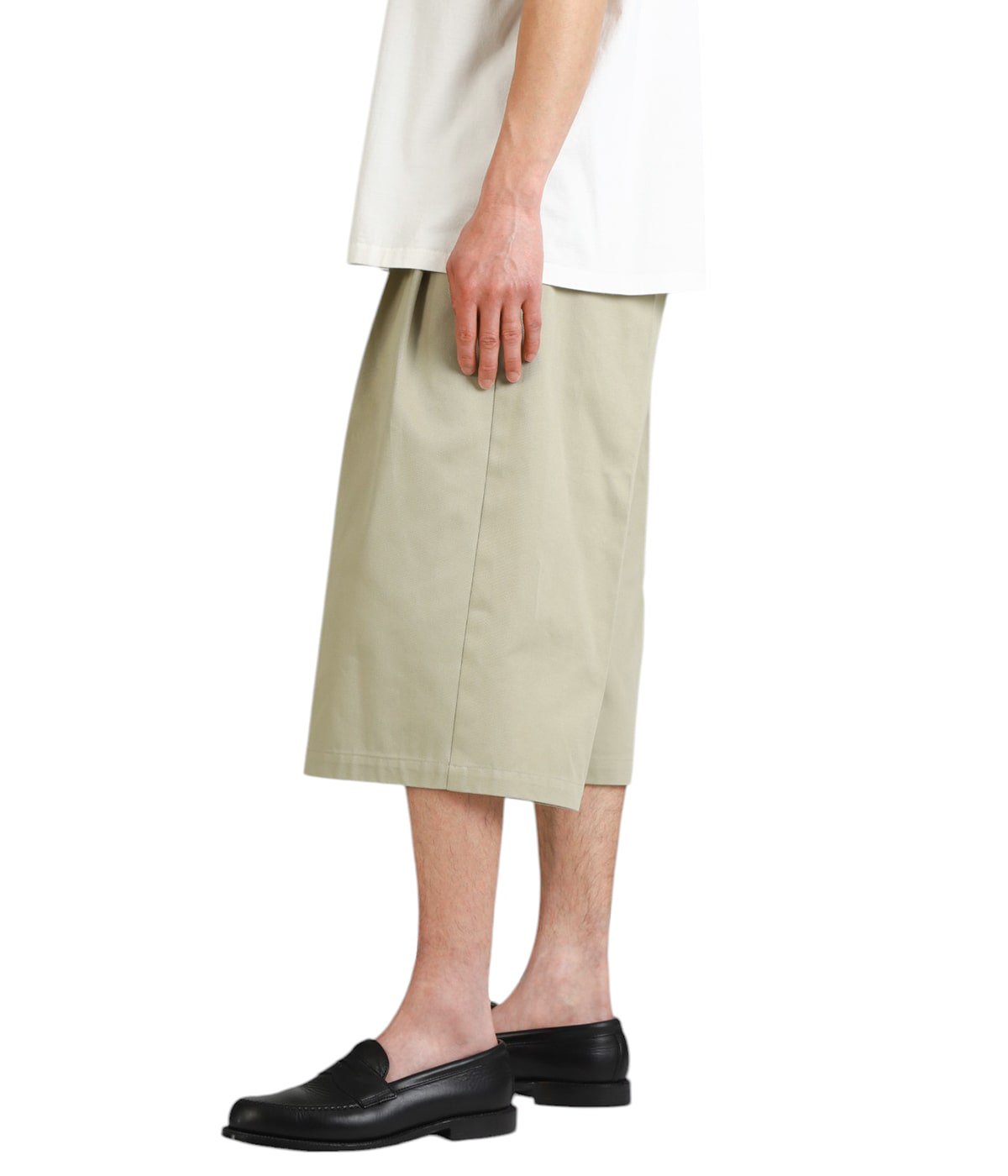 model(175cm / 60kg)B85 W75 H92 着用サイズ：2