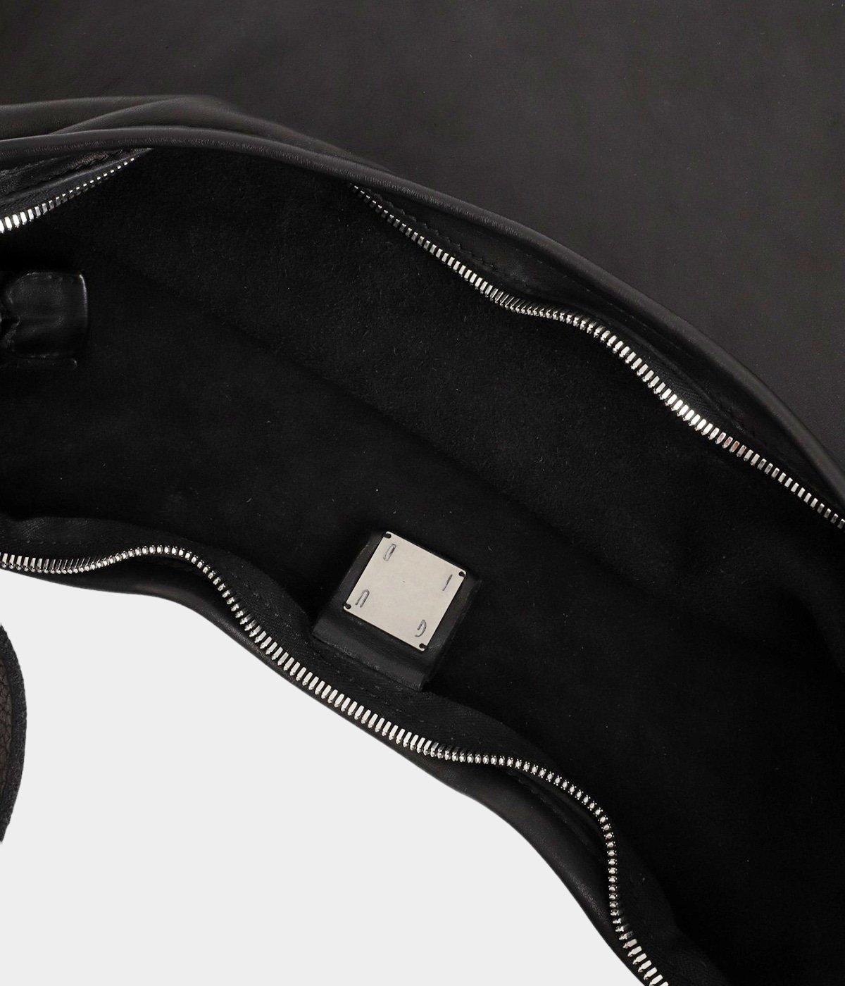 LARGE CROSS-BODY BAG | GUIDI(グイディ) / バッグ ショルダー