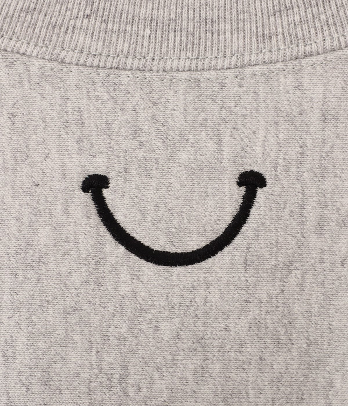 READYMADE M-NECK SWT SMILE/BLACK XL | studioimmobiliareelleon.com