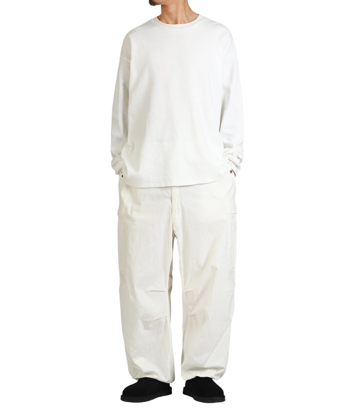 model（175cm / 60kg）B85 W75 H92 着用サイズ：L