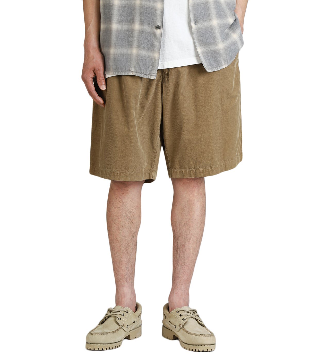 model（175cm / 60kg）B85 W75 H92 着用サイズ：L