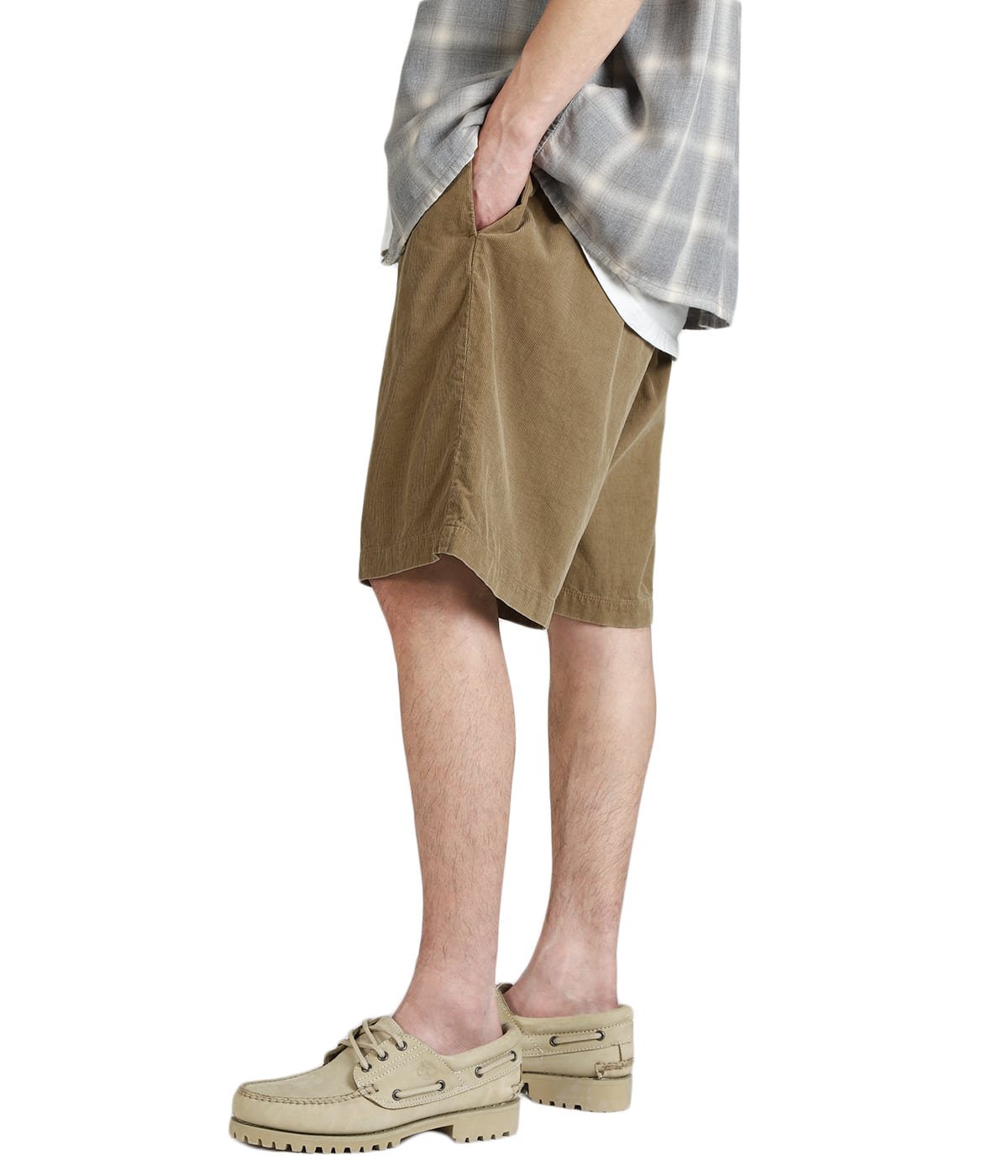 model（175cm / 60kg）B85 W75 H92 着用サイズ：L