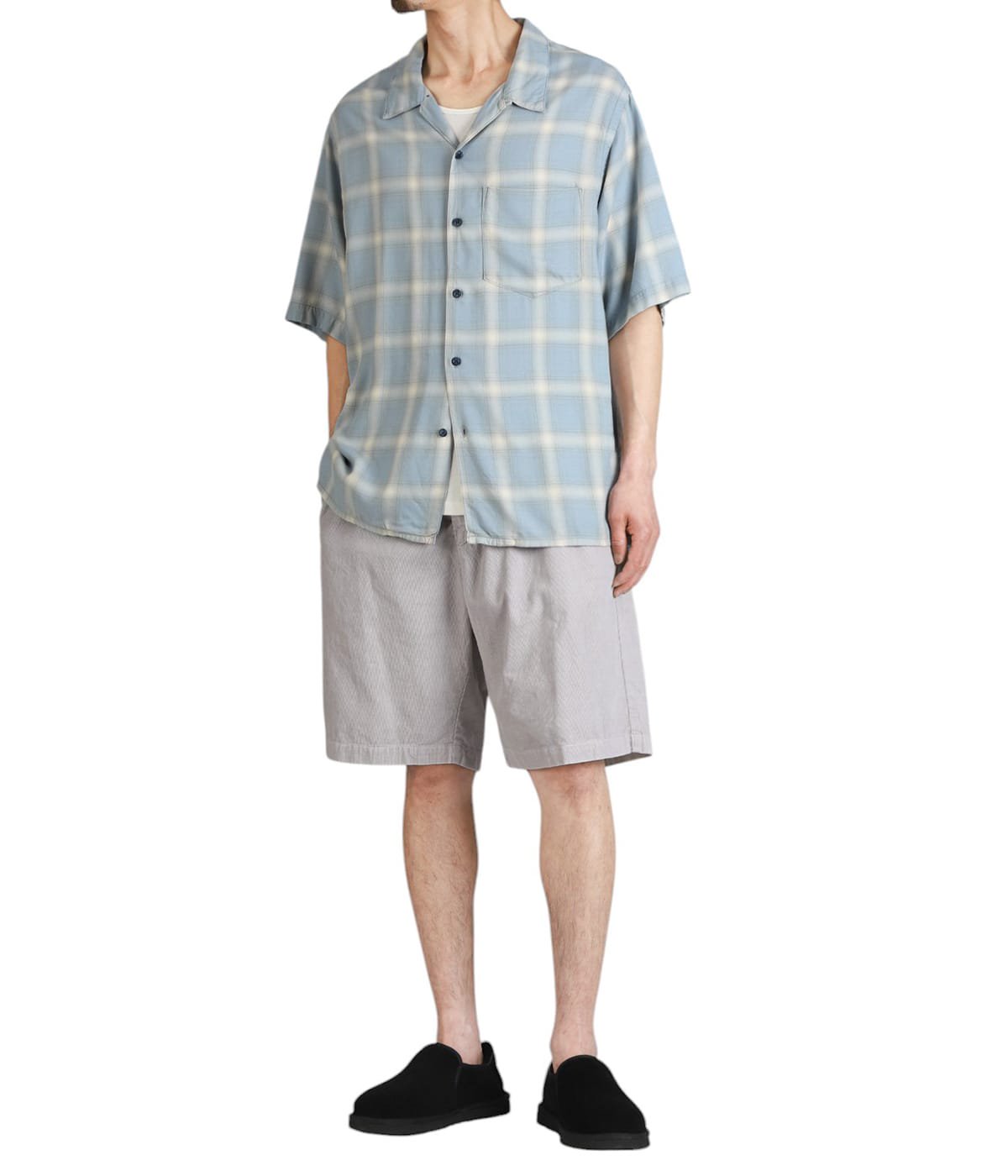 model（175cm / 60kg）B85 W75 H92 着用サイズ：L
