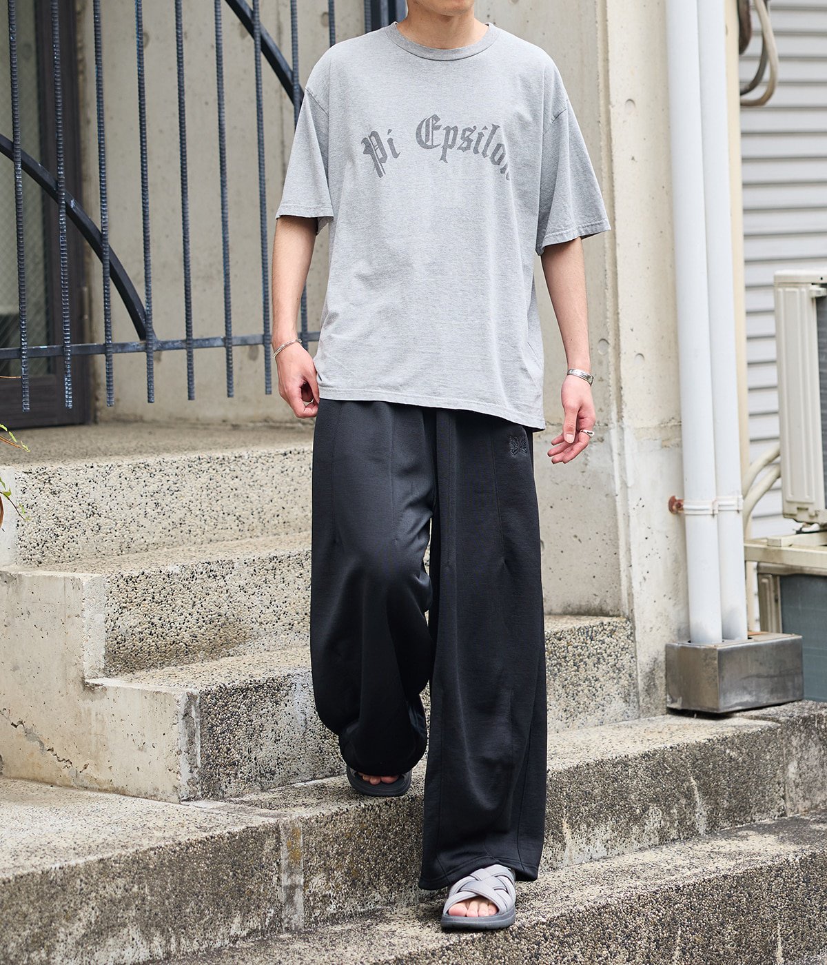 model（175cm） 着用サイズ：M