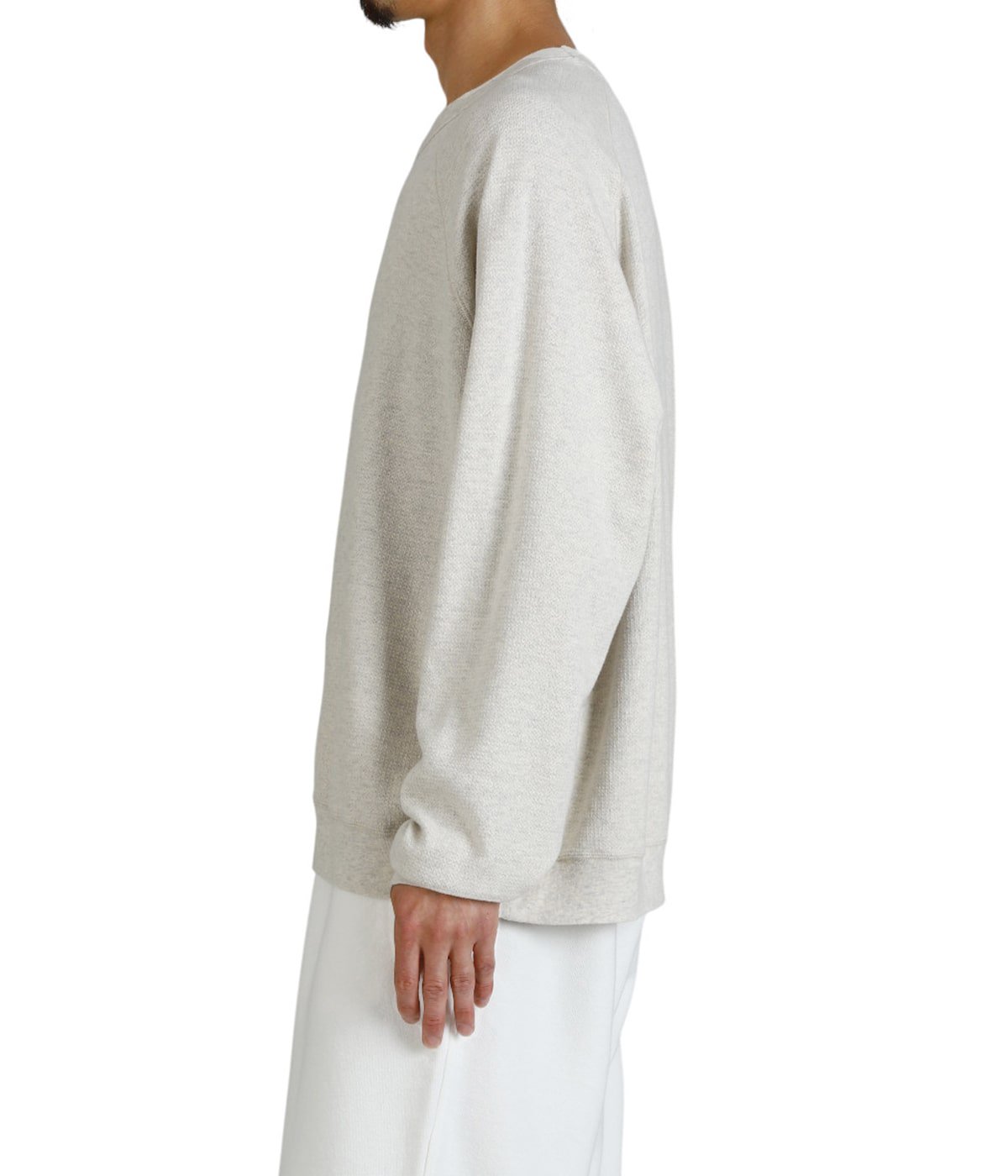 model（175cm / 60kg）B85 W75 H92 着用サイズ：L