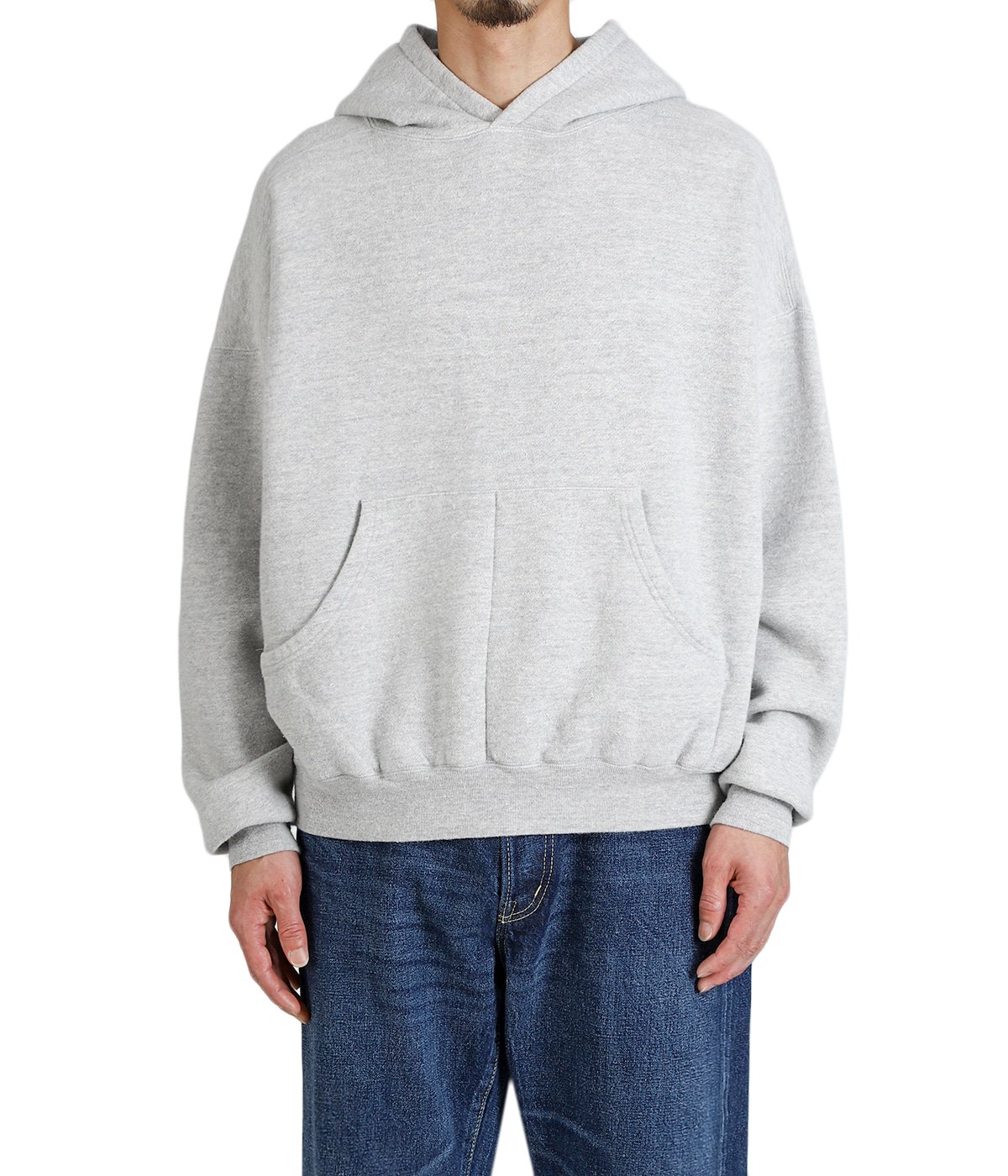 model（175cm / 60kg）B85 W75 H92 着用サイズ：L