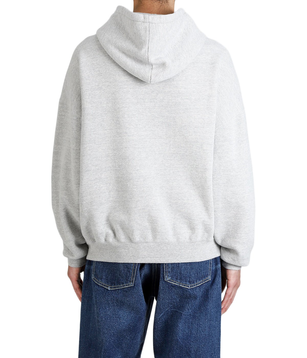 model（175cm / 60kg）B85 W75 H92 着用サイズ：L