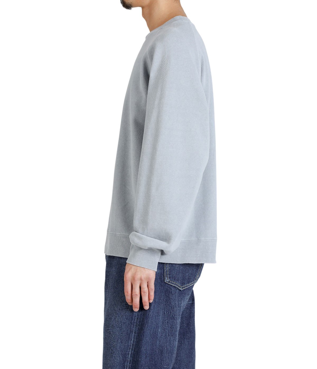 model（175cm / 60kg）B85 W75 H92 着用サイズ：L