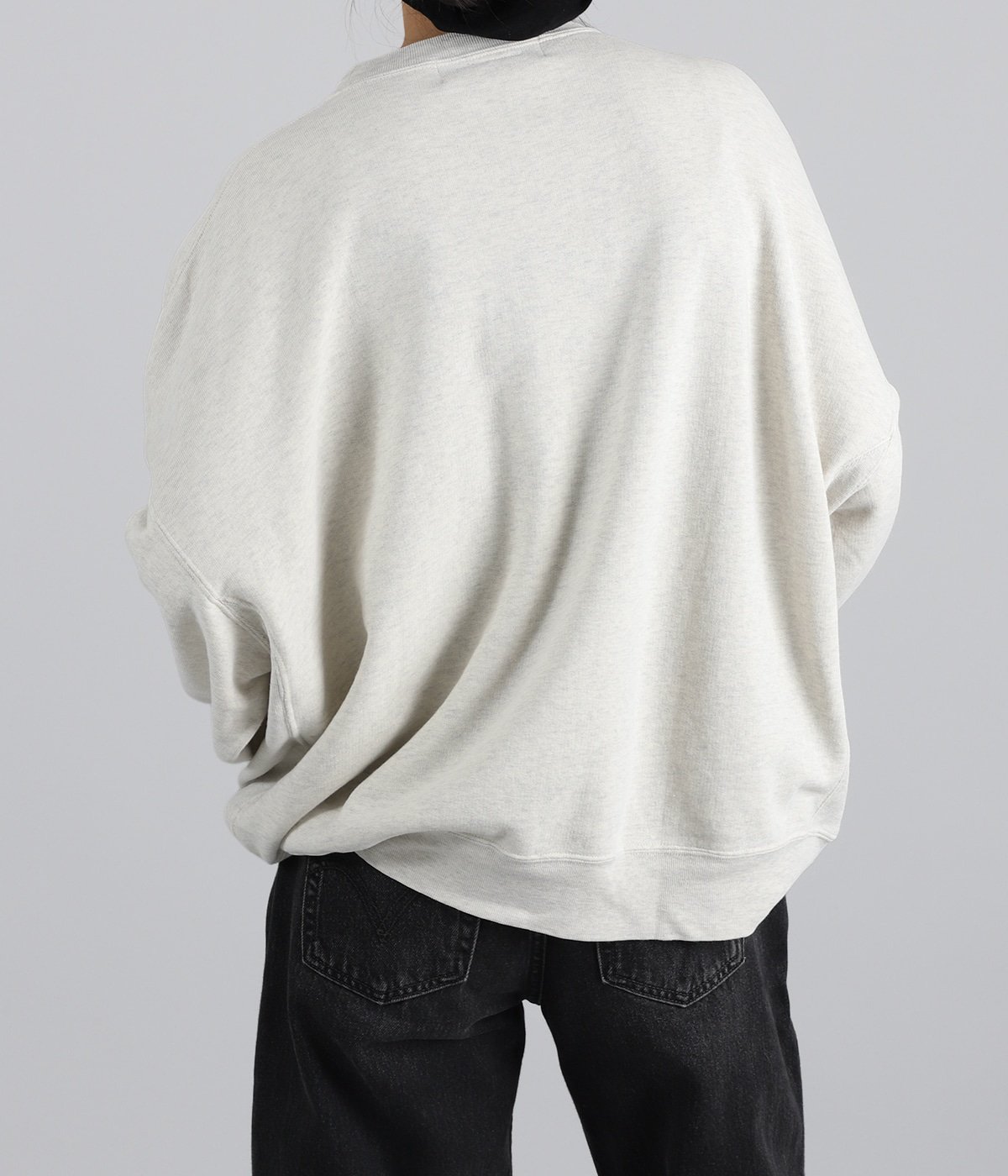 model（162cm） 着用サイズ：M