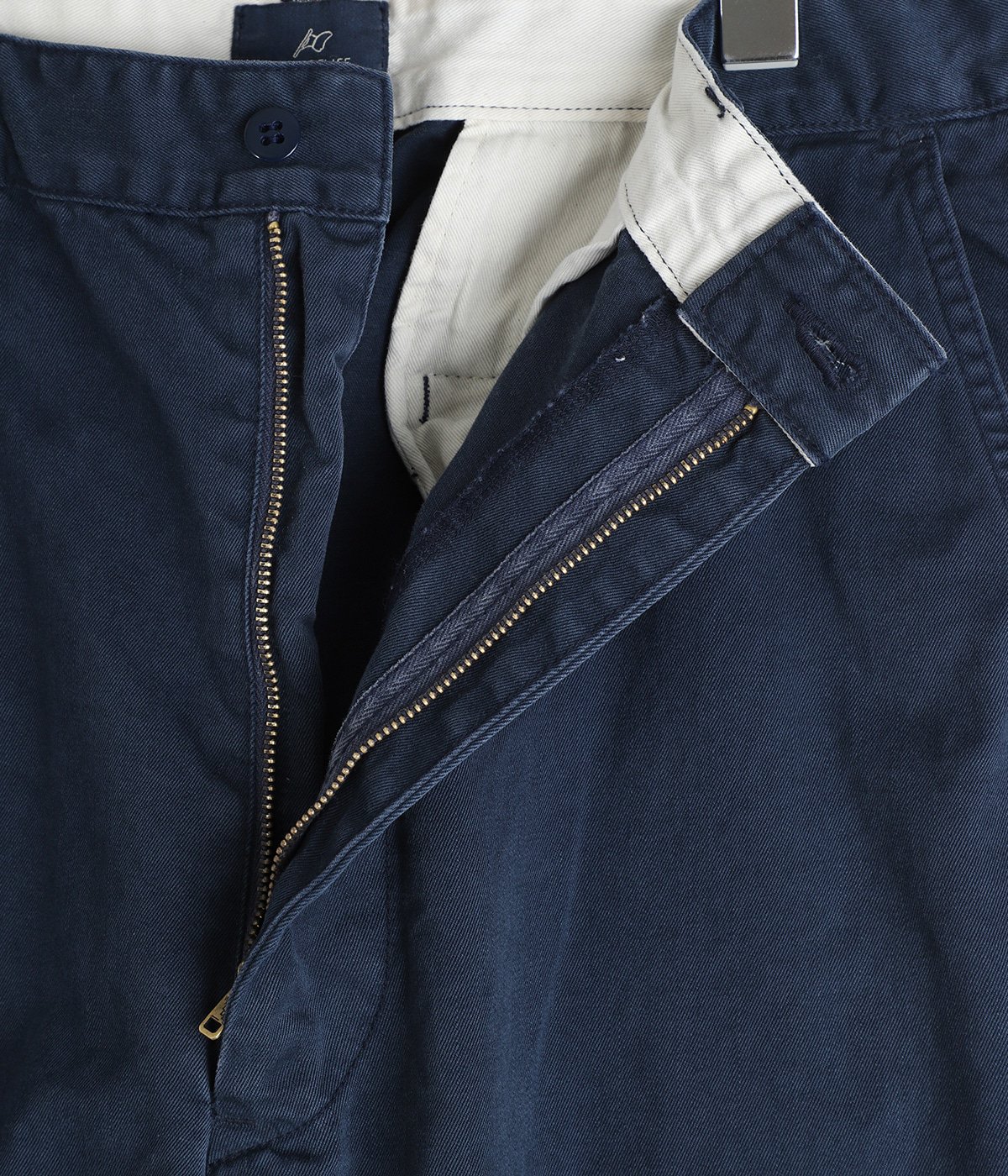 50チノ | REMI RELIEF NAVY LABEL(レミレリーフ ネイビーレーベル