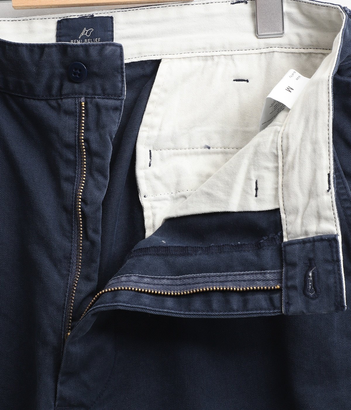 50チノ | REMI RELIEF NAVY LABEL(レミレリーフ ネイビーレーベル