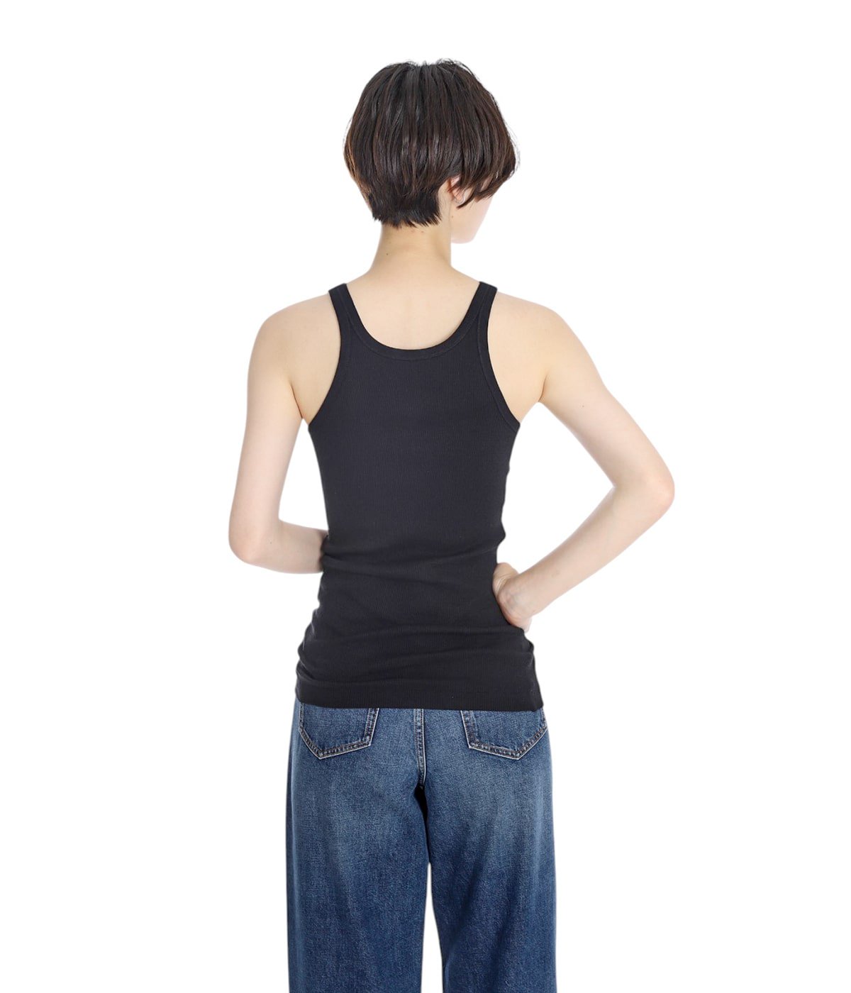 model（166cm） 着用サイズ：S