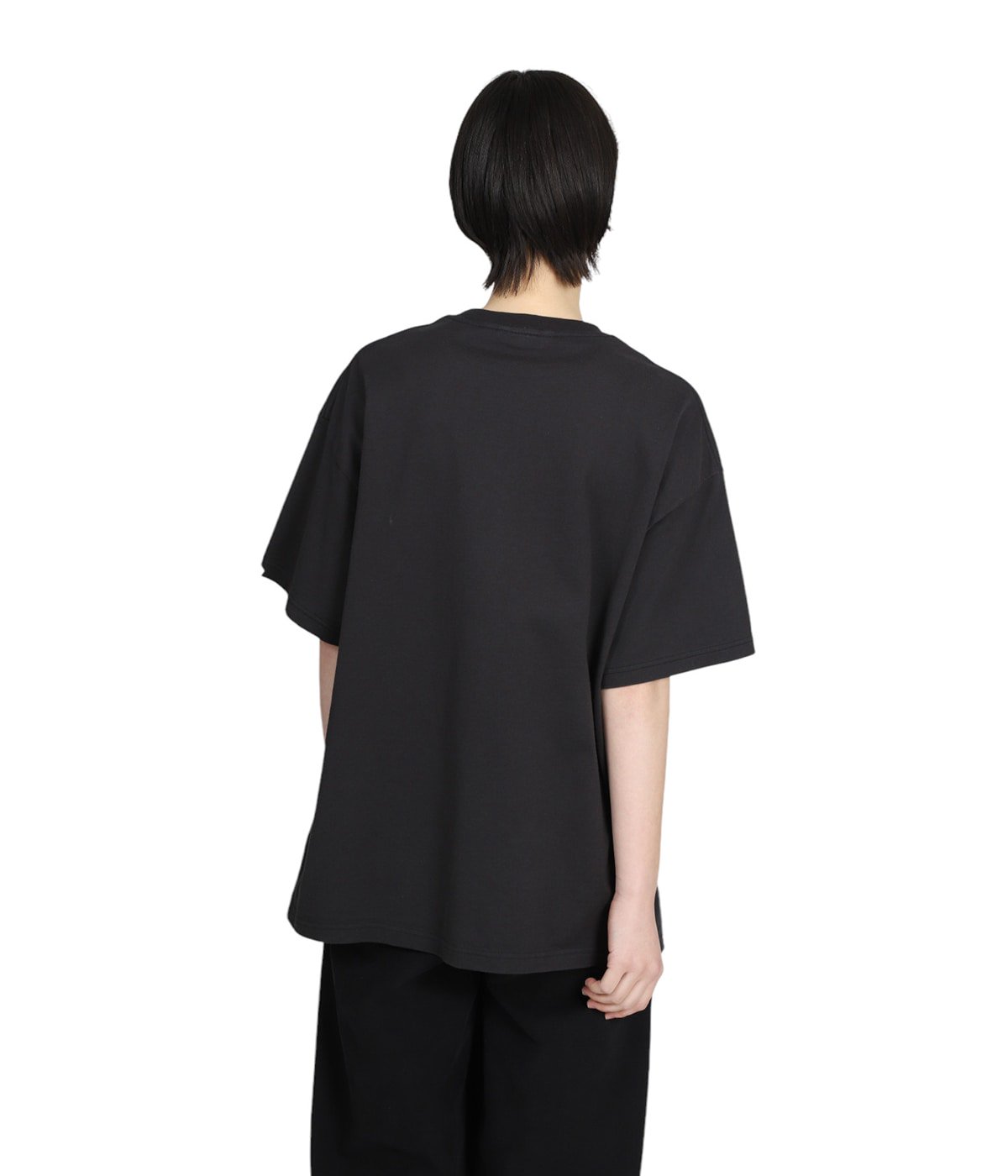 model（166cm） 着用サイズ：FREE(ONE)
