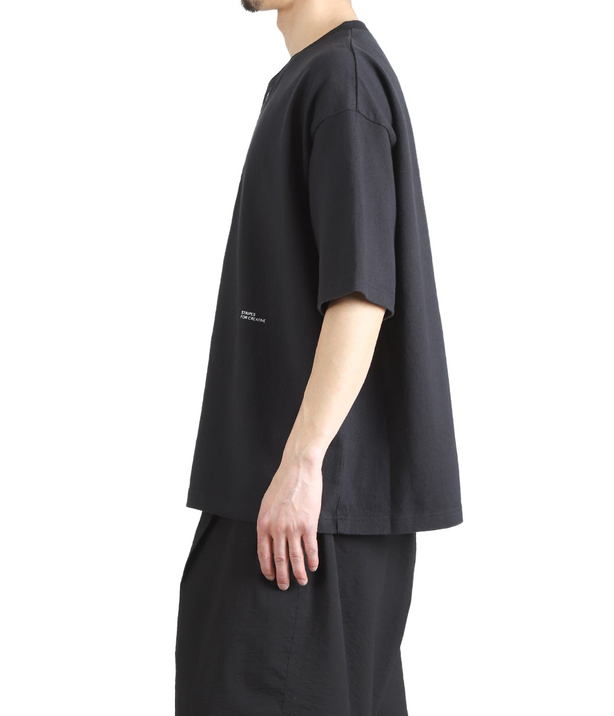 HENRY NECK SS TEE | S.F.C(エスエフシー / ストライプフォー