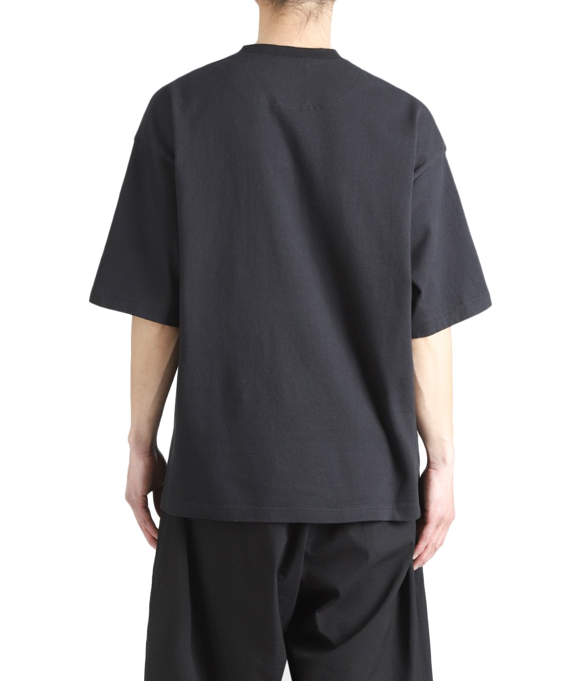 HENRY NECK SS TEE | S.F.C(エスエフシー / ストライプフォー