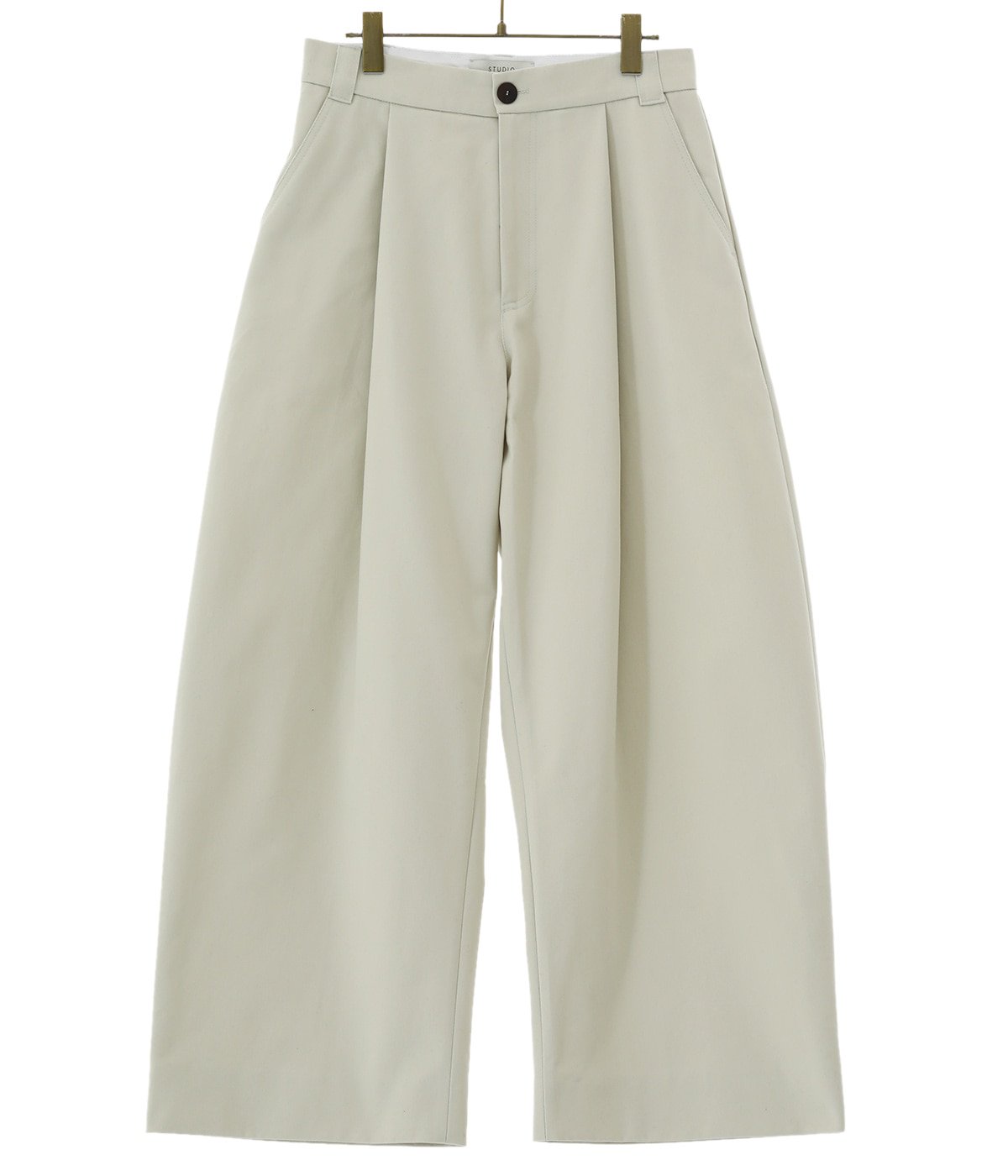 SORTE PEACHED COTTON TWILL VOLUME PLEAT PANTS | STUDIO NICHOLSON ...