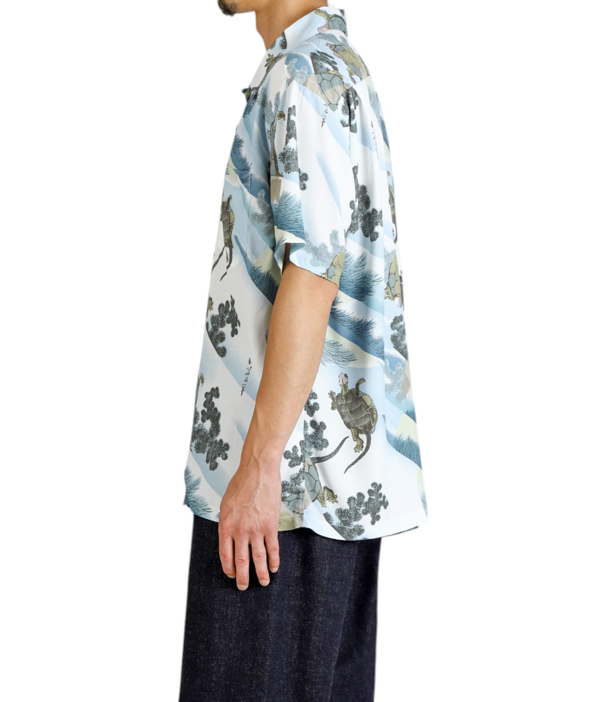 日本の意匠 by SUN SURF 葛飾北斎 “亀” | SUN SURF(サンサーフ