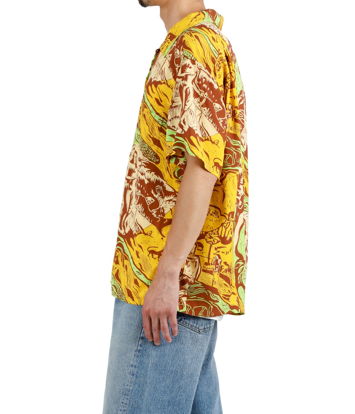 model（175cm / 60kg）B85 W75 H92 着用サイズ：L