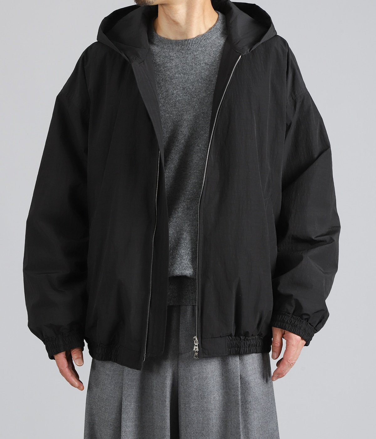 model(175cm / 60kg)B85 W75 H92 着用サイズ：S