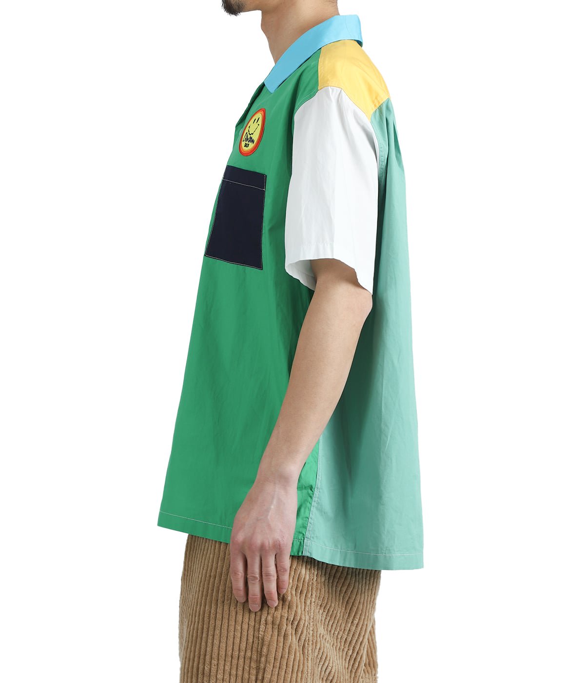model（175cm / 60kg）B85 W75 H92 着用サイズ：L