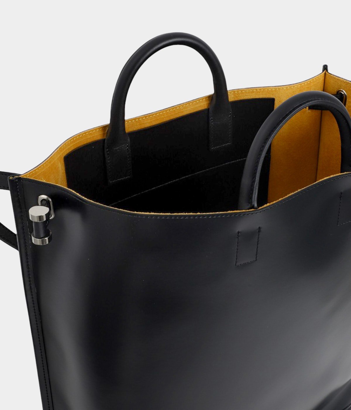 PIENI KIKKA L ブラックレザートートバッグ　ブラック pieni 黒 レザートートバッグ 【公式通販】