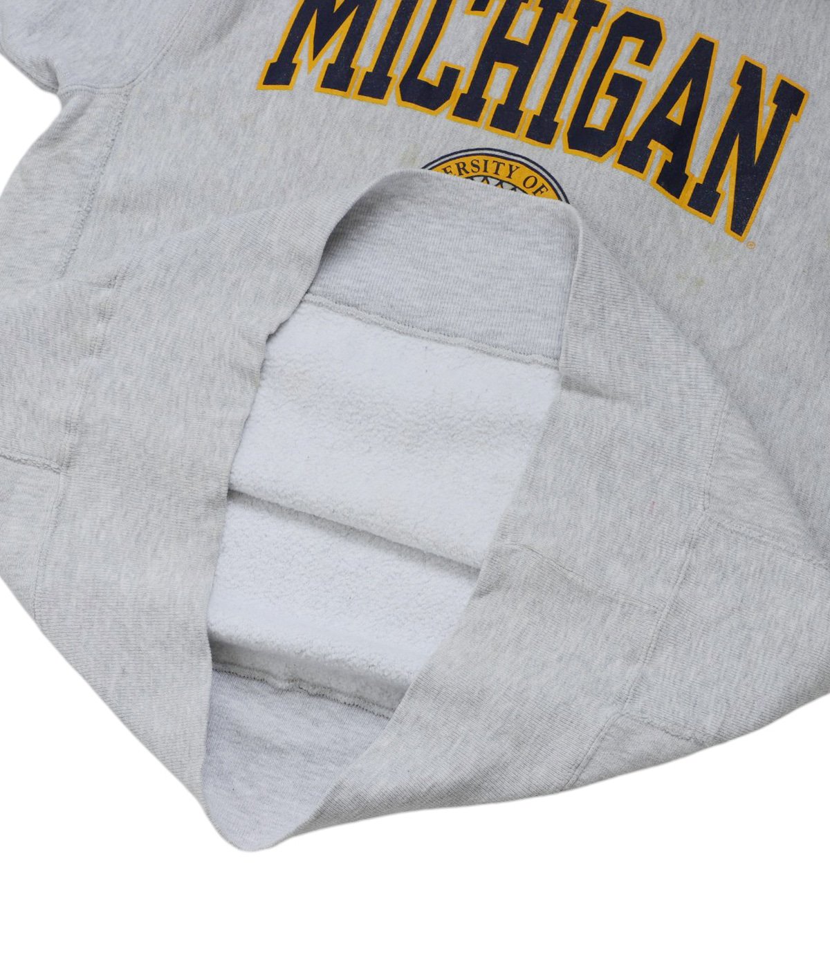 USED】90's Champion Reverse Weave(MICHIGAN) | VINTAGE