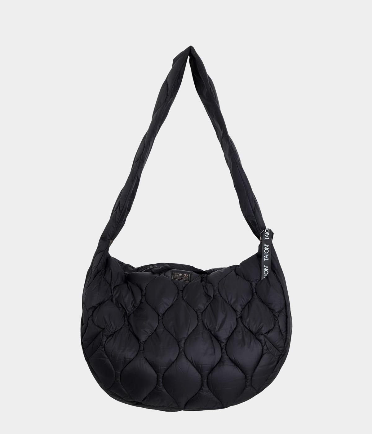 MILITARY BANANA SHOULDER DOWN BAG-L | TAION(タイオン) / バッグ 