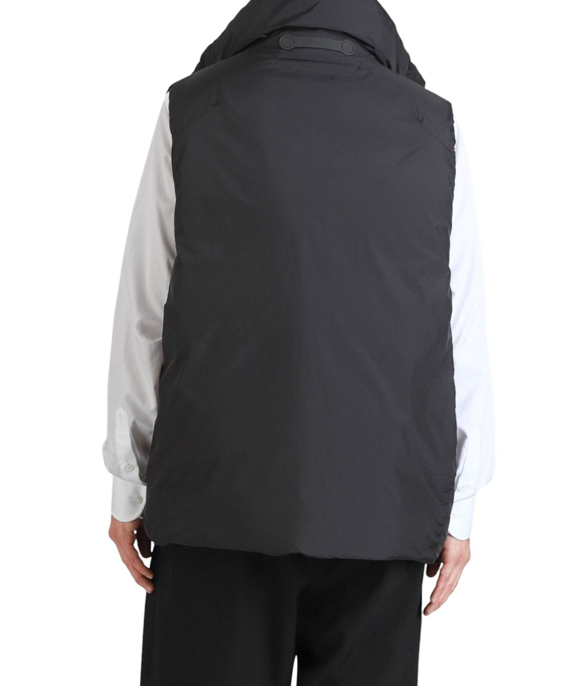 model（175cm / 60kg）B85 W75 H92 着用サイズ：2